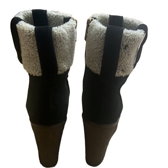 YSL YVES SAINT LAURENT SUEDE SHEARING ANKLE ASPEN WEDGE BOOTS SIZE 39 - Picture 2 of 12